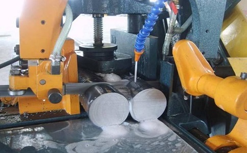 新洲卧式带锯床的送料方式有哪几种？